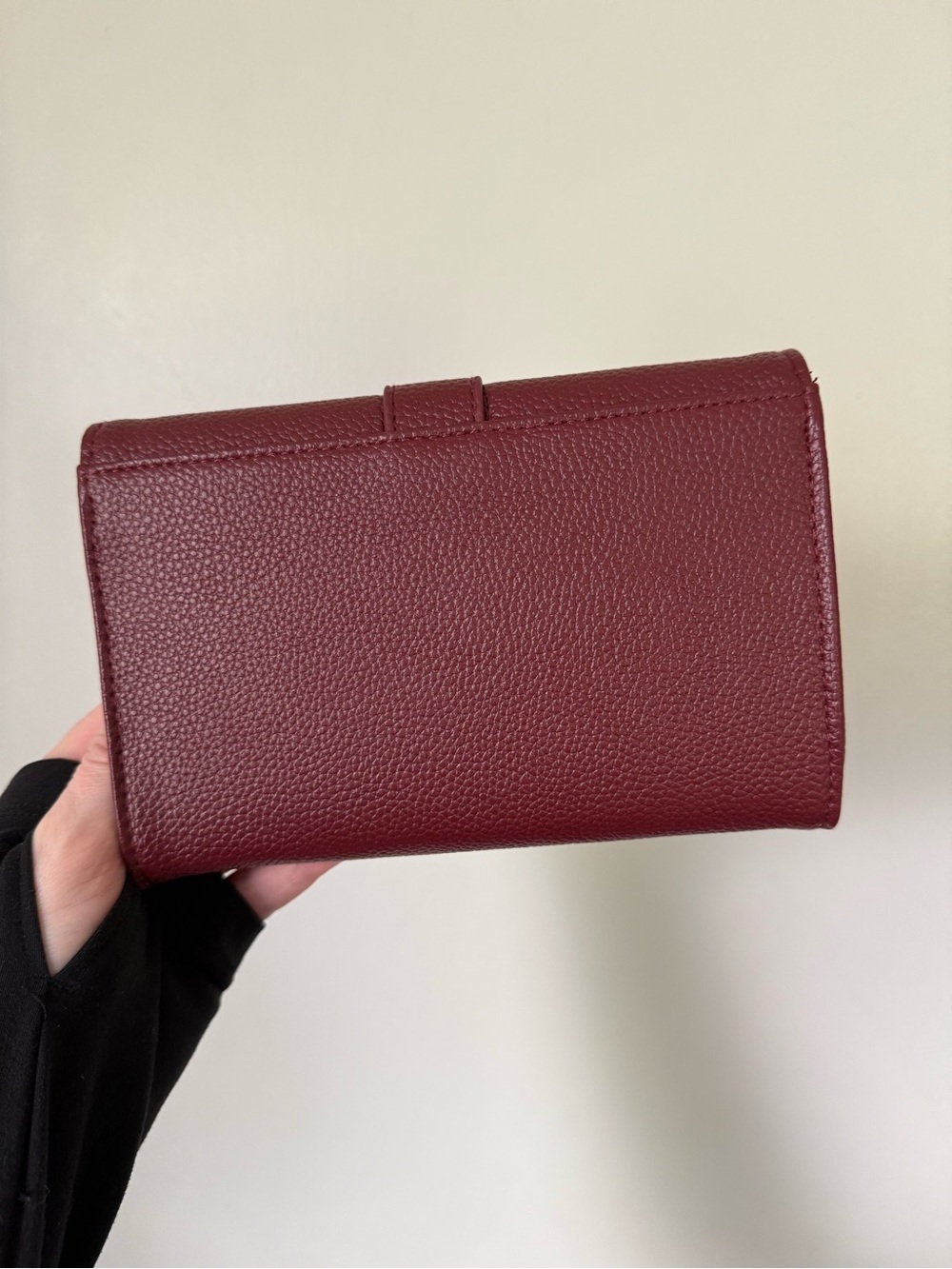 Chloé Parfums Burgundy Pebbled Leather Buckle Wallet - Picture 2 of 11